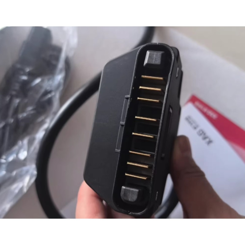 CM13600 Oplader voor 21-25year - Drone Charger recensie en prijs